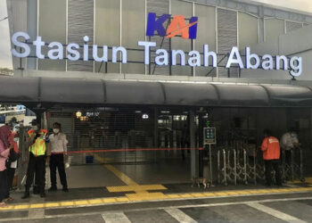 Stasiun Tanah Abang Jakarta