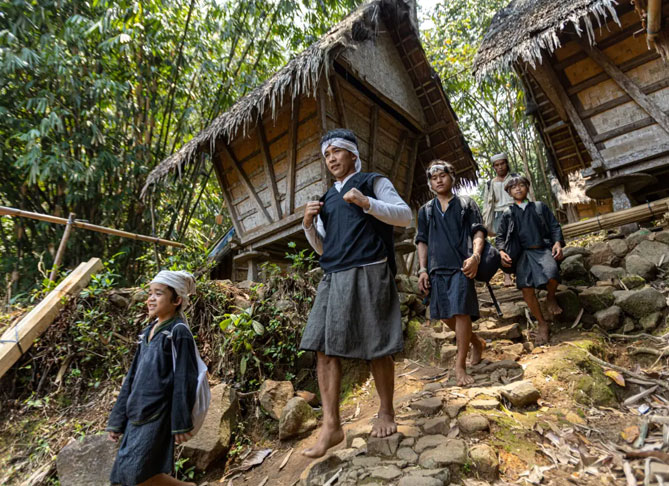 Pesona Suku Baduy : Harmoni Tradisi di Tengah Modernisasi